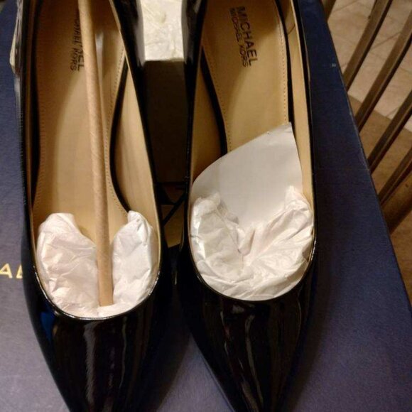 Michael Kors Shoes Brand New in Box - Picture 1 of 7
